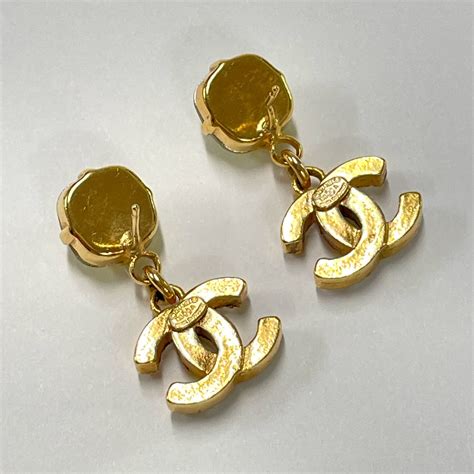 chanel cc earrings counterfeit.